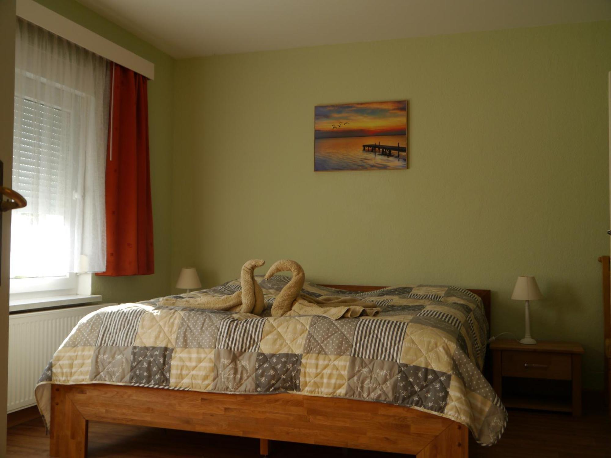 Ferienhaus-Uckermarkblick Rosenow  エクステリア 写真