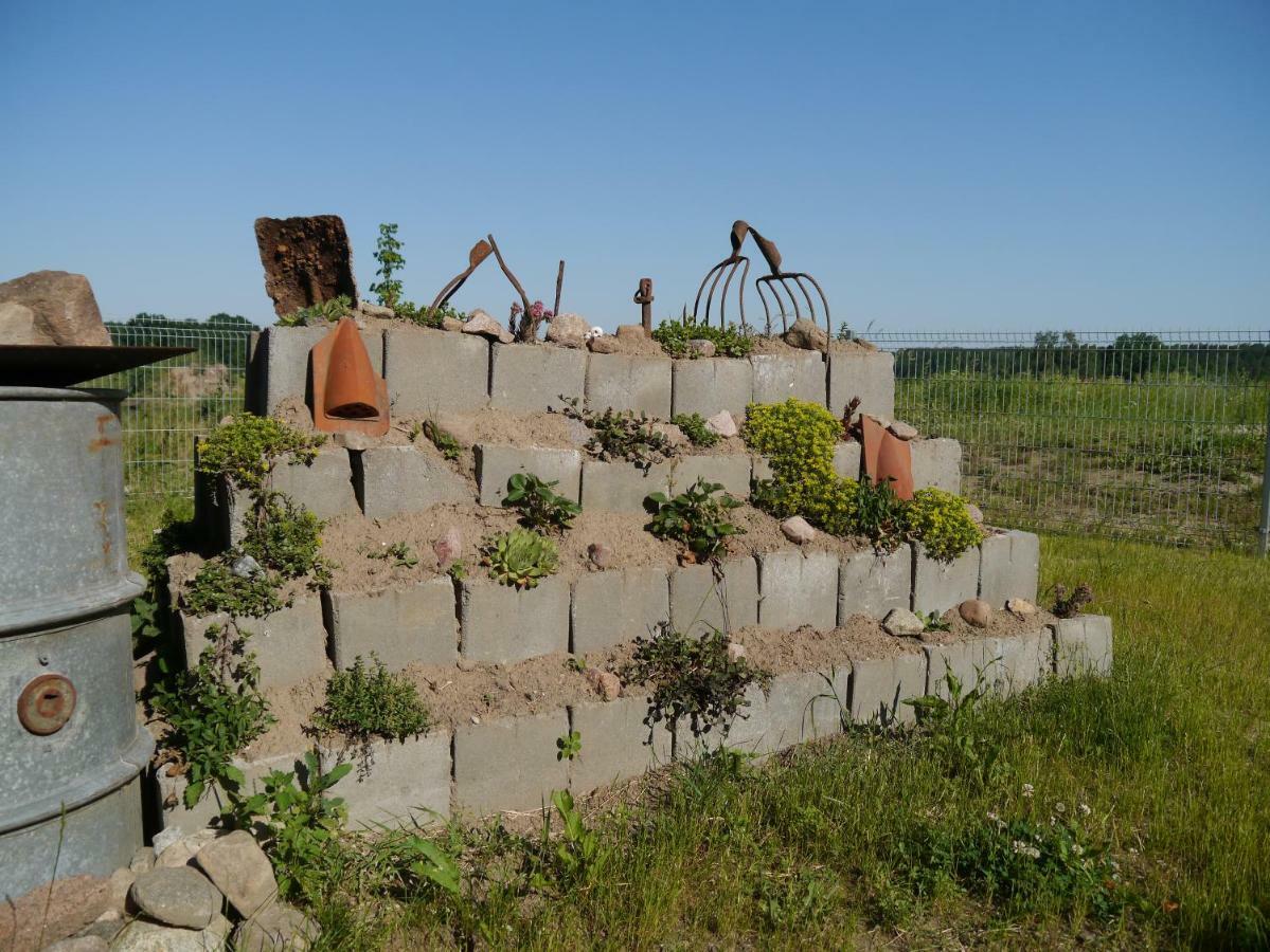 Ferienhaus-Uckermarkblick Rosenow  エクステリア 写真