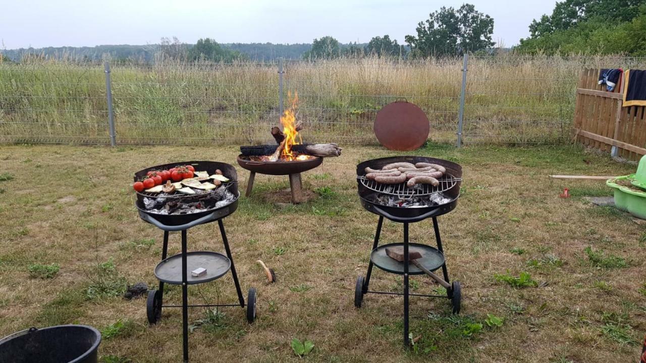 Ferienhaus-Uckermarkblick Rosenow  エクステリア 写真